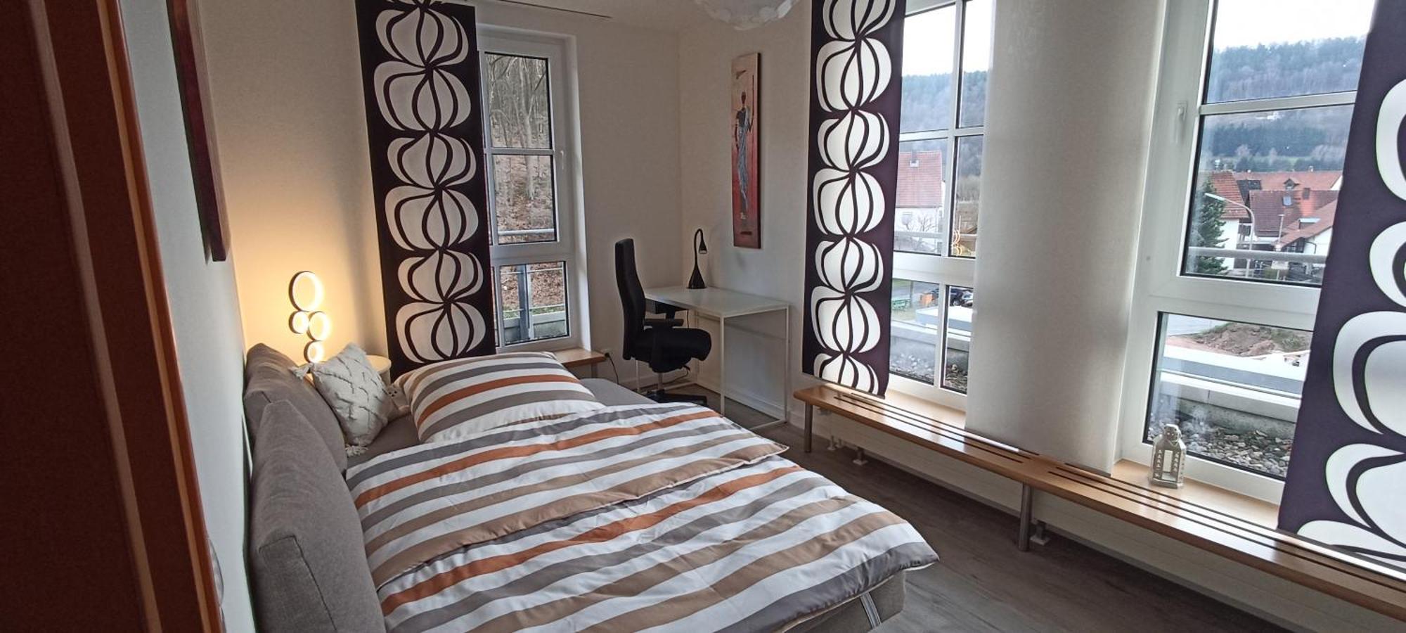 Grosszuegiges Helles Penthouse -Komplette Etage- Mit Balkon Und Stellplatz In Ruhiger Lage Kulmbach Eksteriør billede