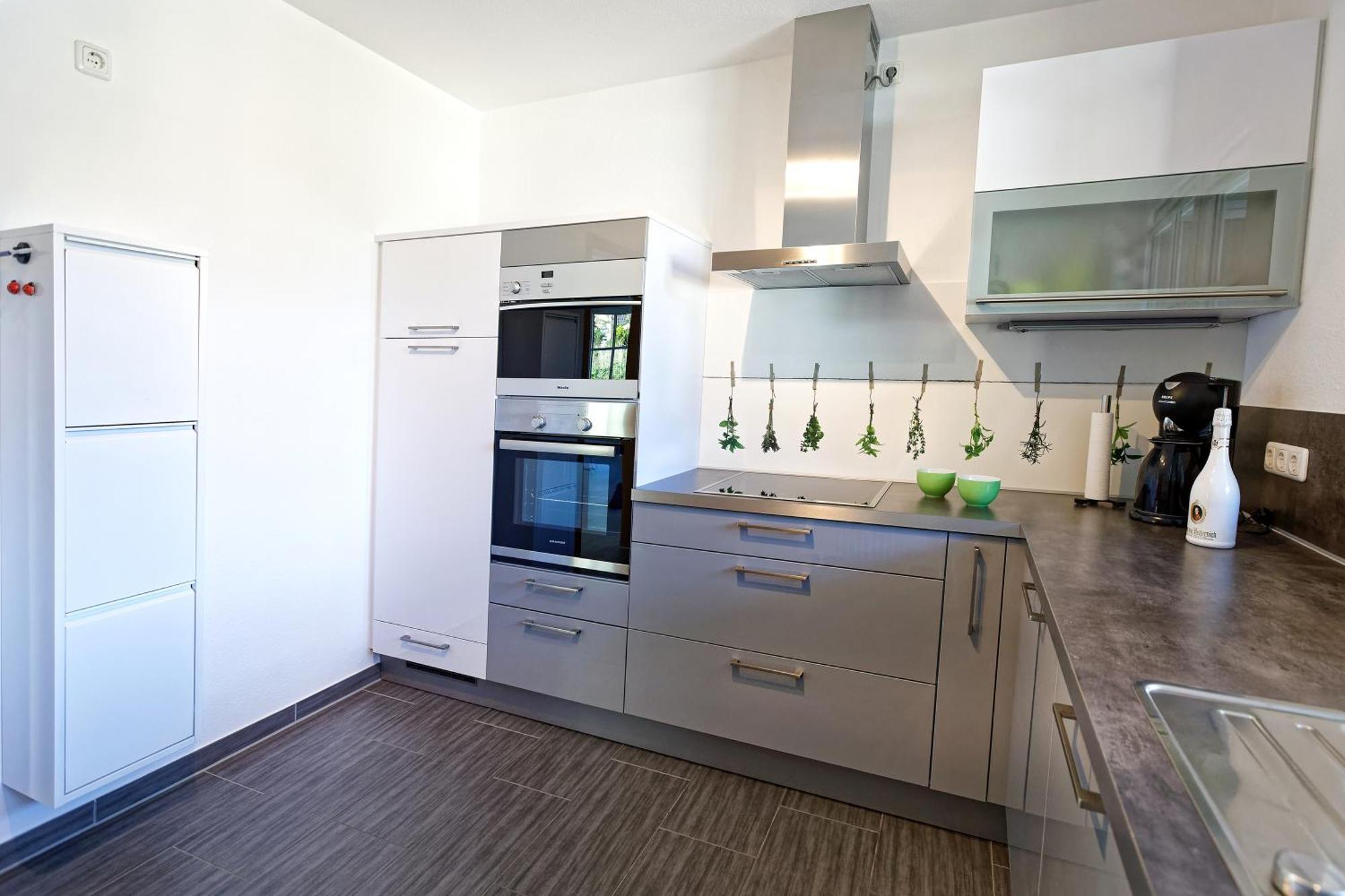 Grosszuegiges Helles Penthouse -Komplette Etage- Mit Balkon Und Stellplatz In Ruhiger Lage Kulmbach Eksteriør billede