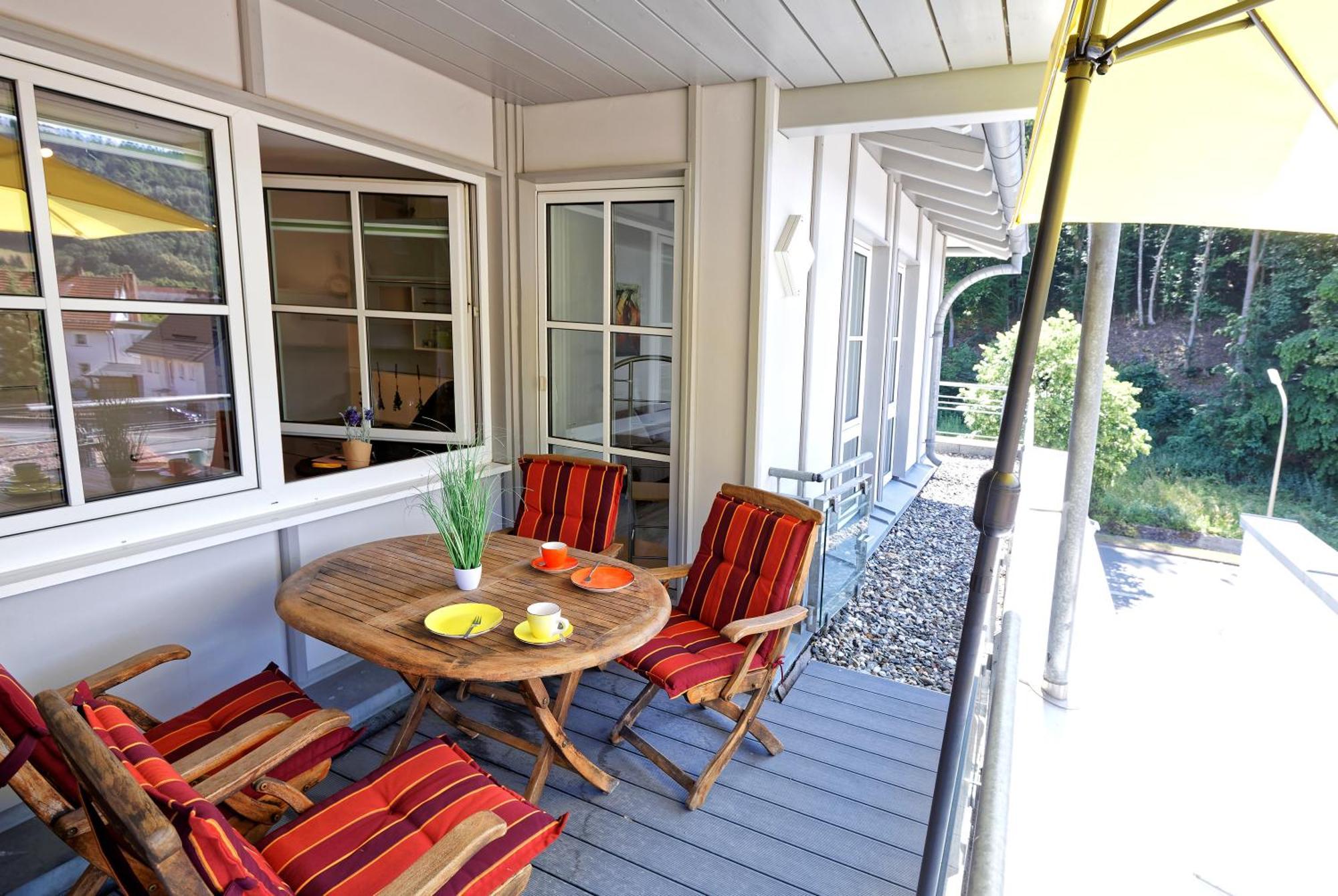 Grosszuegiges Helles Penthouse -Komplette Etage- Mit Balkon Und Stellplatz In Ruhiger Lage Kulmbach Eksteriør billede